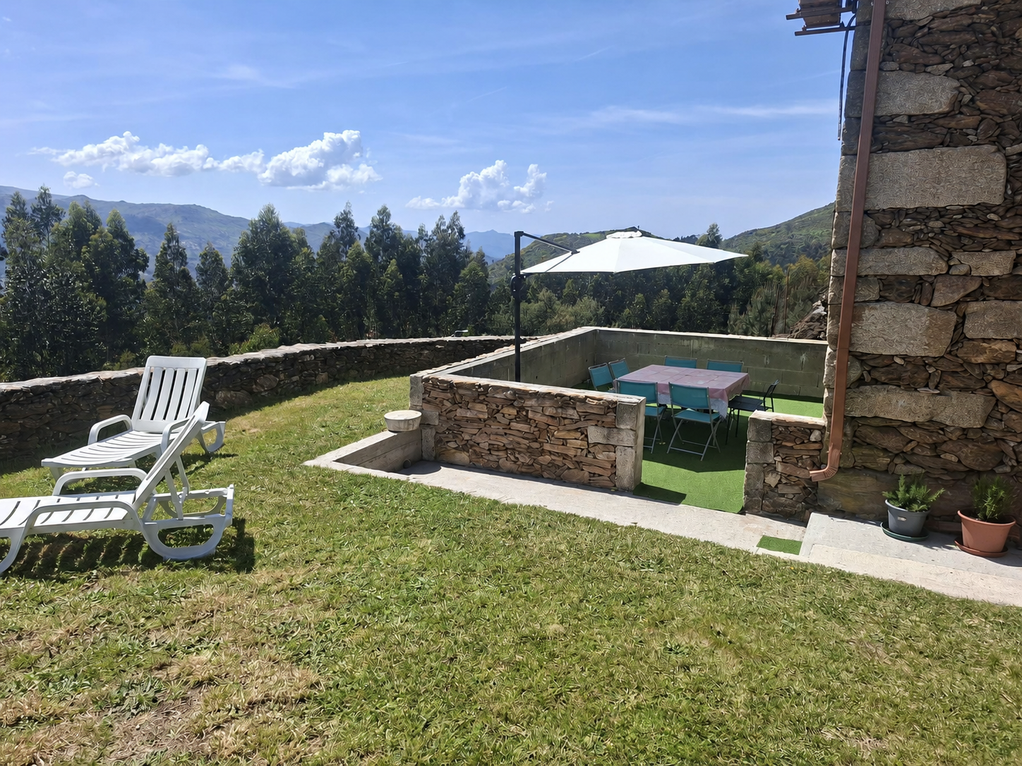 Zona exterior da casa