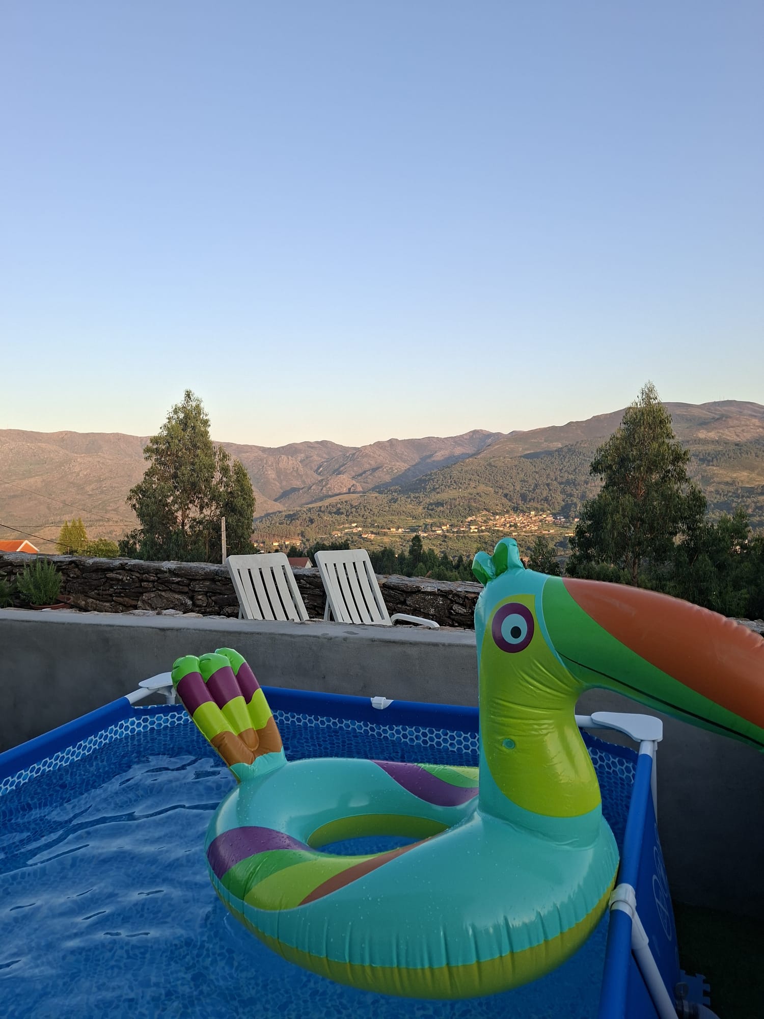 Piscina da Casa Velha do Castelo